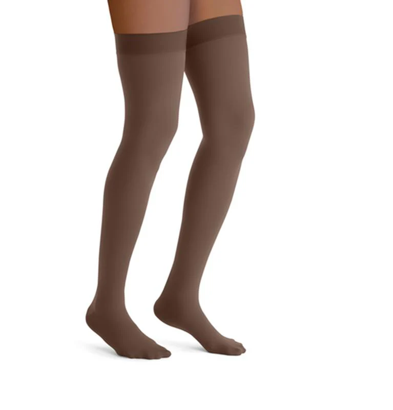 PR/1 JOBST OPAQUE WOMEN, THIGH HIGH W/SIL DOT BAND, 15-20MMHG, SM, EXPRESSO, CLOSED TOE