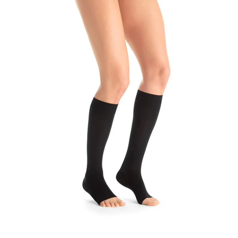 PR/1 JOBST ULTRASHEER WOMEN, KNEE HIGH, 30-40MMHG, XL, CLASSIC BLACK, OPEN TOE - Image 2