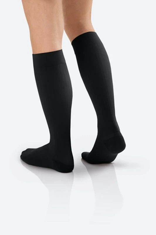 PR/1 JOBST FOR MEN AMBITION 30-40MMHG,GREY,KNEE HIGH SOFTFIT STOCKINGS,CLOSED TOE - Image 2